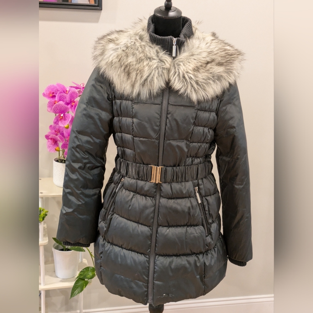 Women's Black Puffer Coat with Faux Fur Trim Size XL